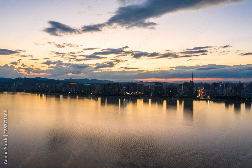 中国杭州全景城市天际线