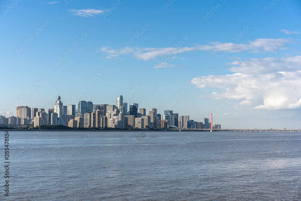 中国杭州全景城市天际线