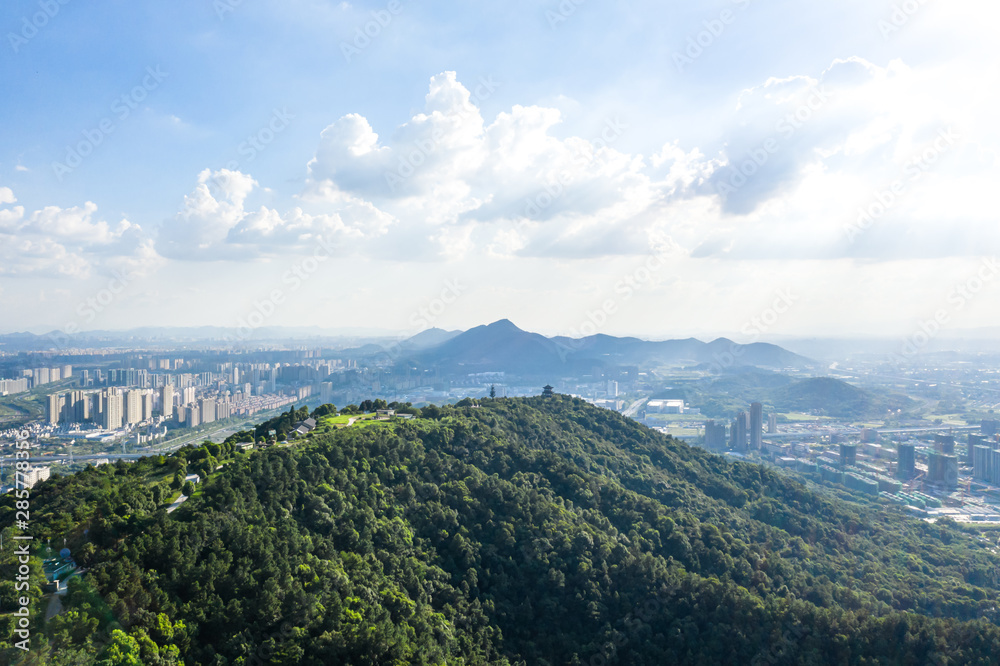 中国杭州全景城市天际线