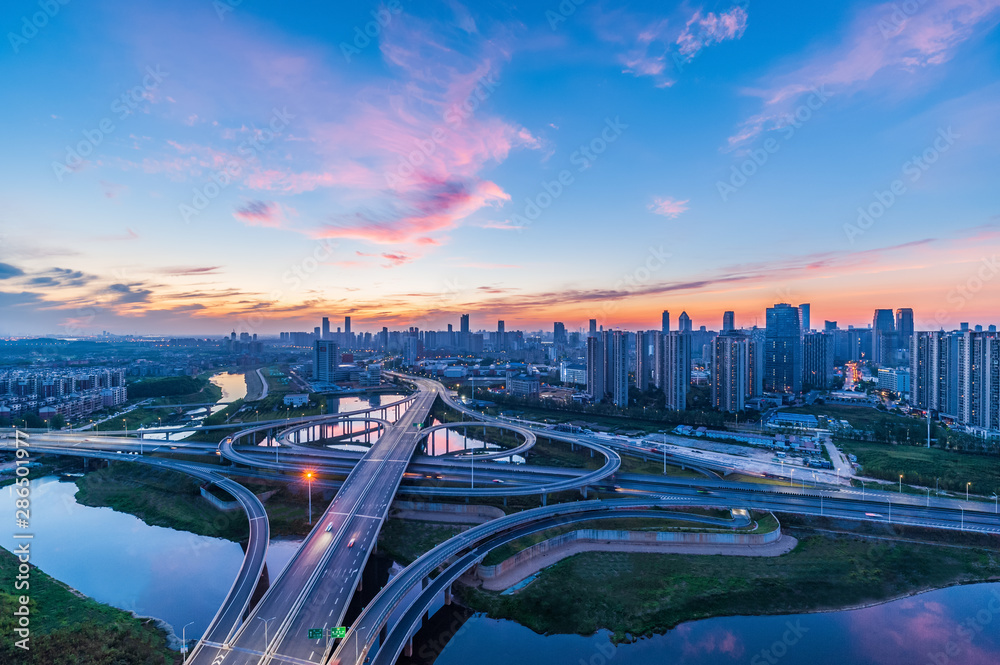 Sunrise of Urban Overpass，