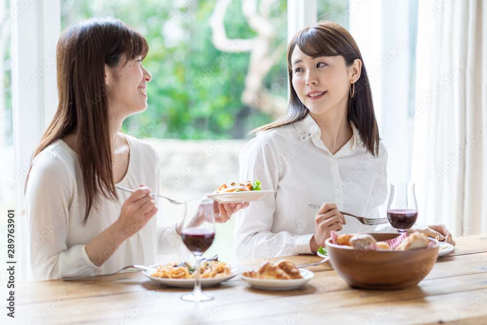 女子会　ホームパーティー