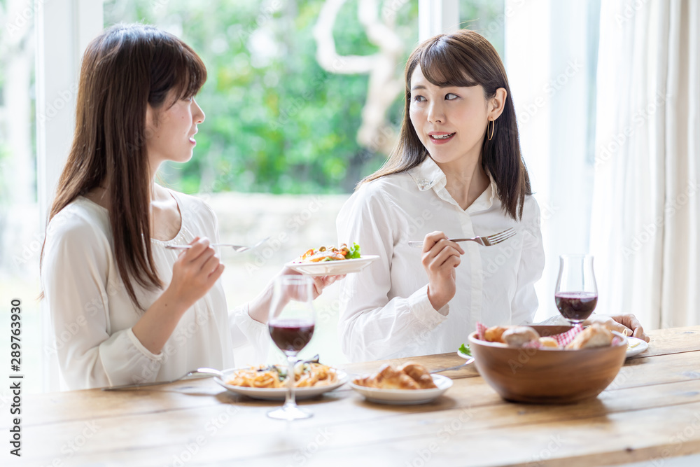 女子会　ホームパーティー