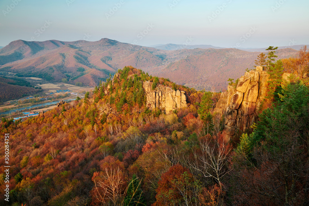 仙翁山景观日出。