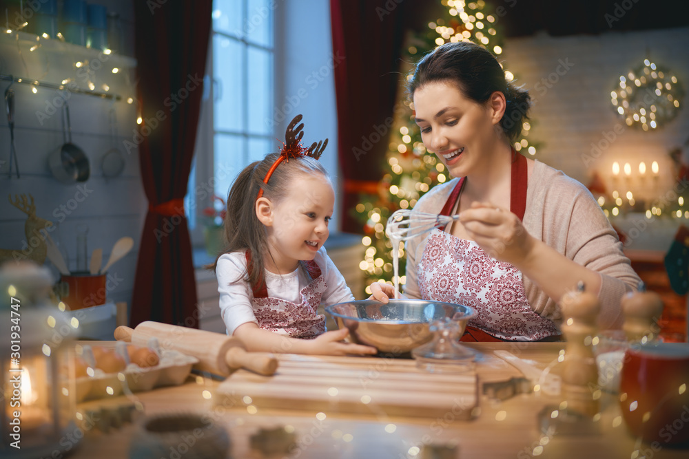 Cooking Christmas cookies