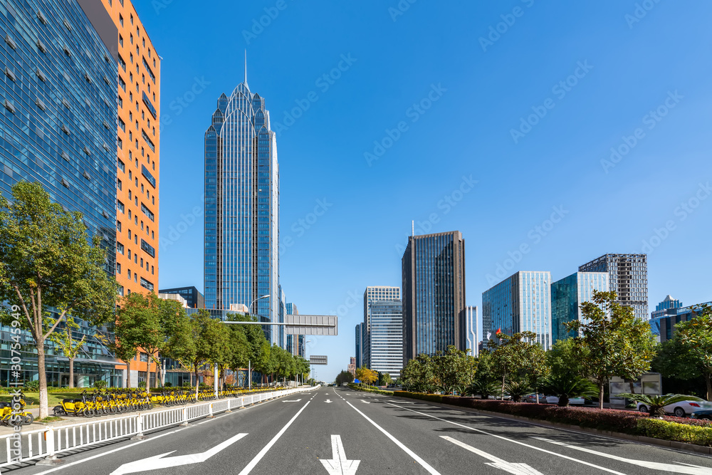 城市现代建筑景观与街景路