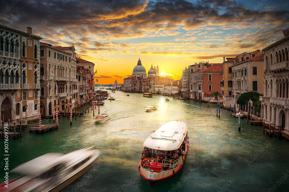 Beautiful sunset over the Venice city with Santa Maria della Salute Basilica, Italy