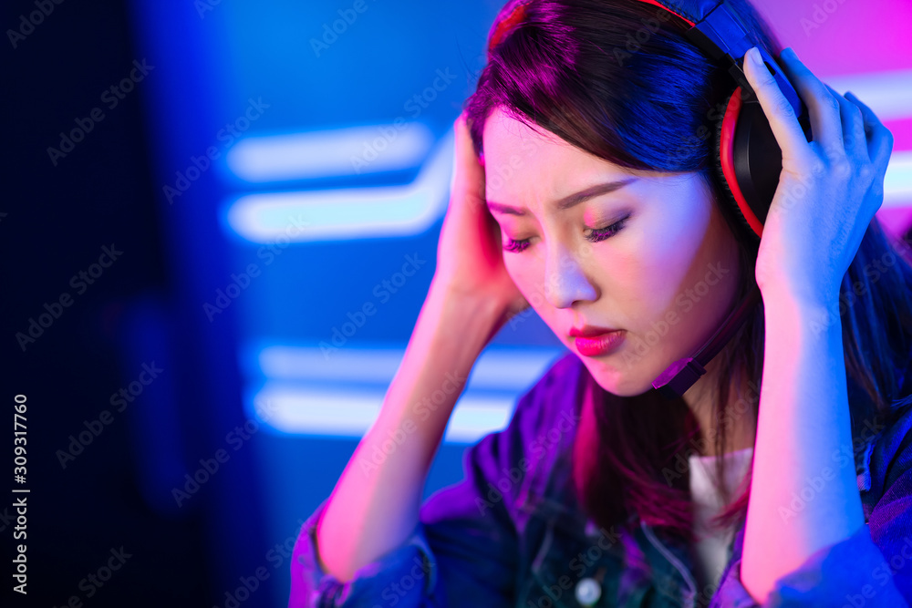 Asian girl cyber sport gamer