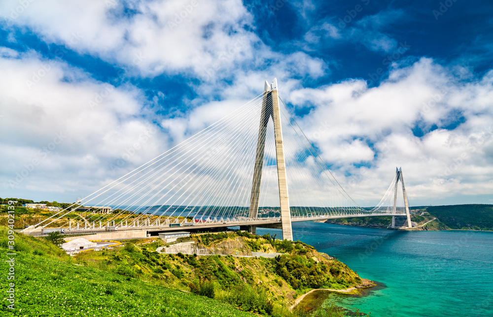 土耳其博斯普鲁斯海峡Yavuz Sultan Selim大桥