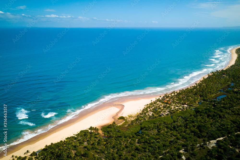 Algodões beach is located on the Maraú peninsula, one of the main tourist destinations in the south 