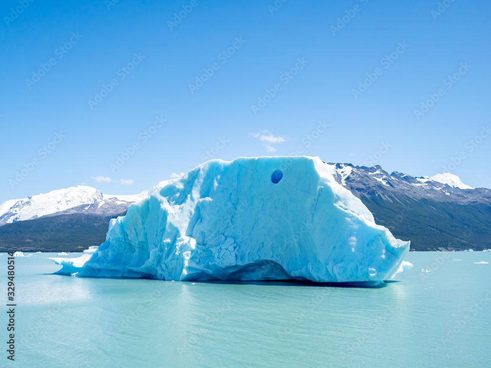 氷河　流氷