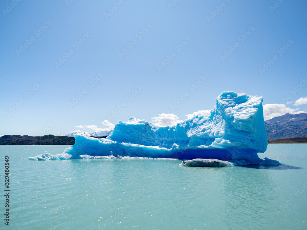 氷河　流氷