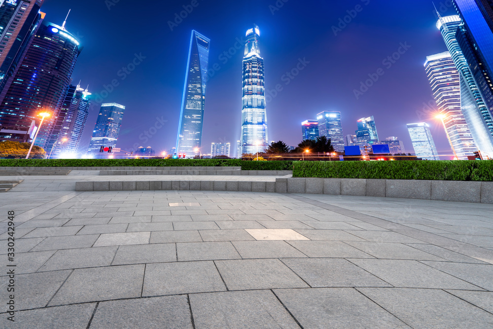 方砖天际线与上海建筑景观夜景