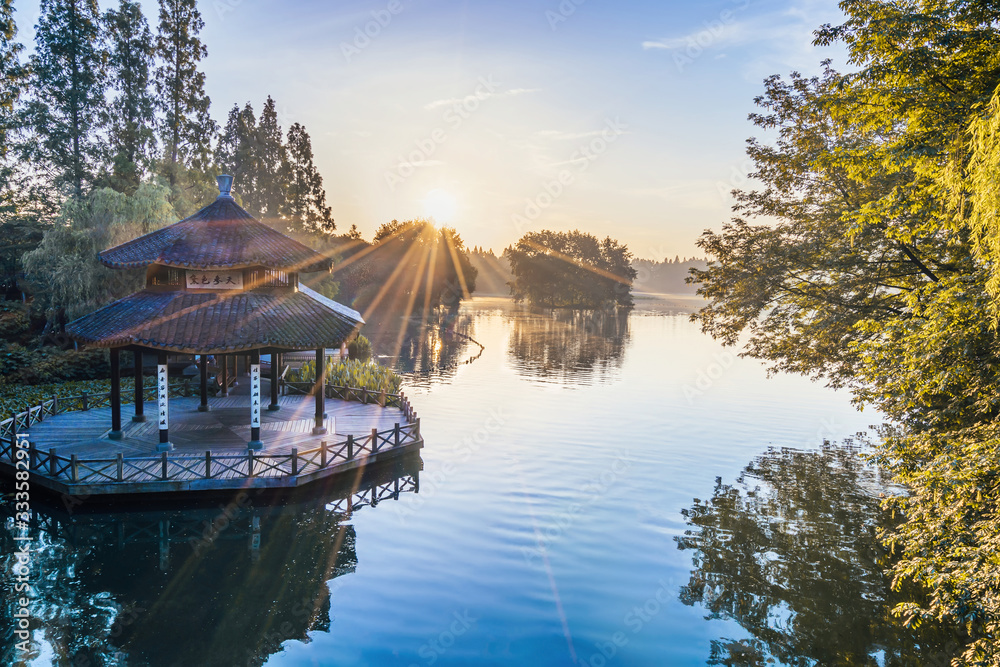 中国浙江杭州西湖毛家埠亭风景