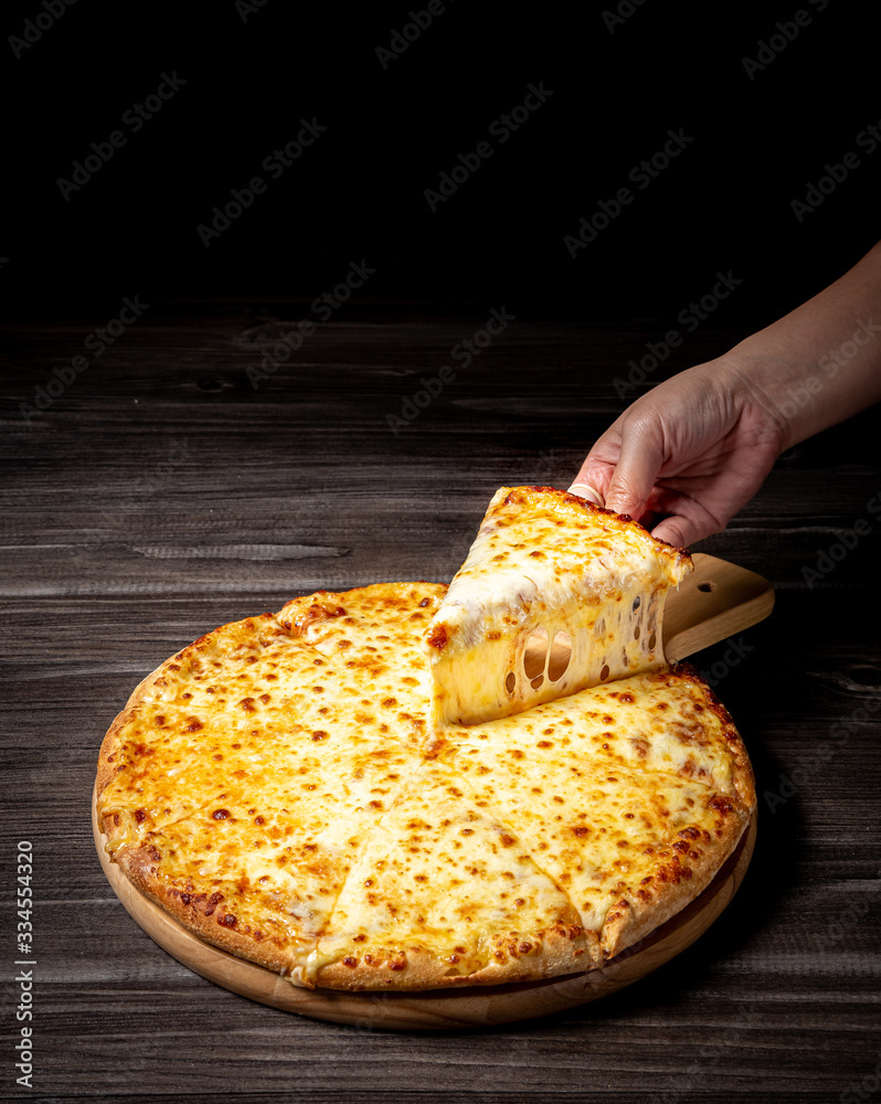 Stretched cheese pizza 