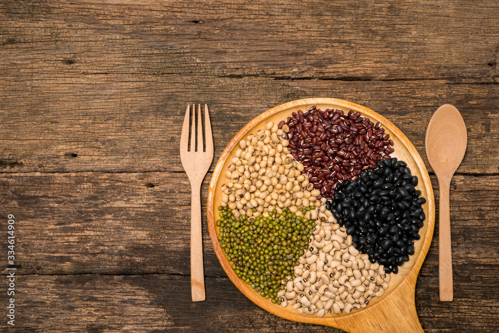 Various type of cereal grains ,5 colors beans,black beans, red beans,white beans,green beans,soybean