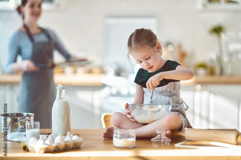 family are preparing bakery together