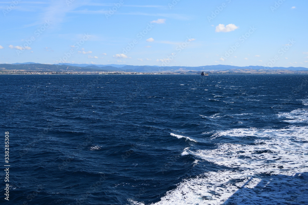 Slipstream behind a Samothraki ferry