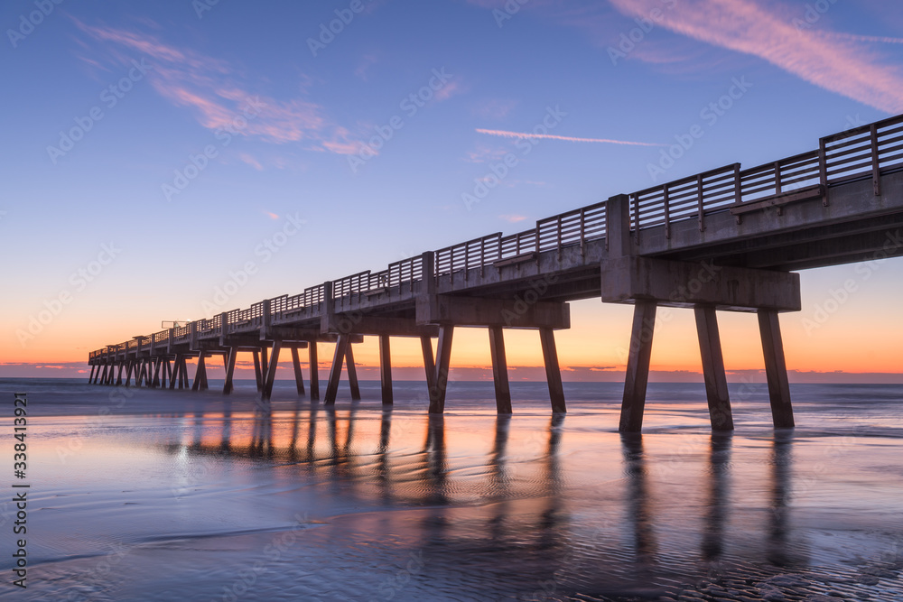 Jacksonville Pier in Jacksonville, Florida