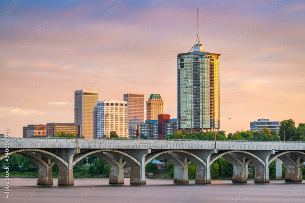 Tulsa, Oklahoma, USA on the Arkansas River