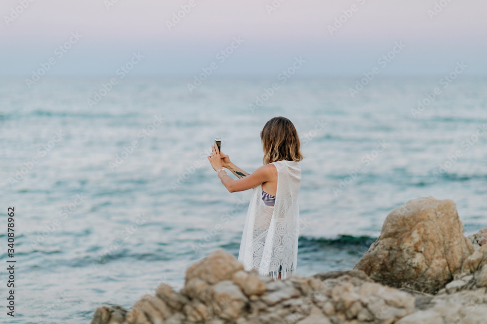 海滩上的女人