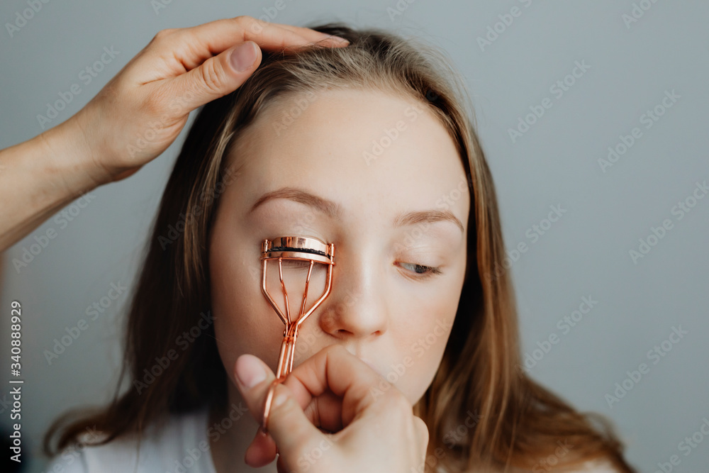 Copper eyelash curler