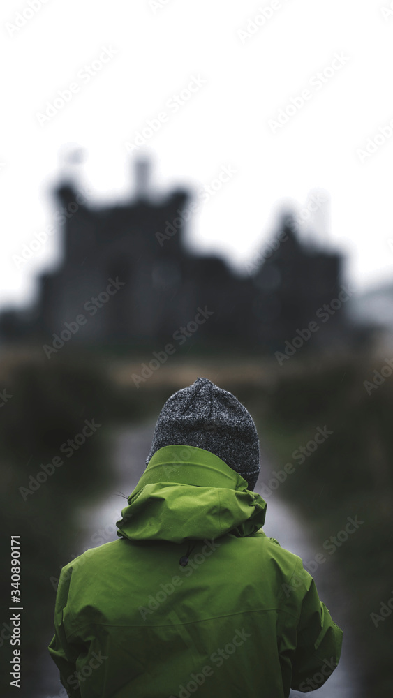 Kilchurn Castle手机壁纸