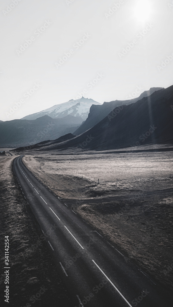 Beautiful Icelandic route phone wallpaper