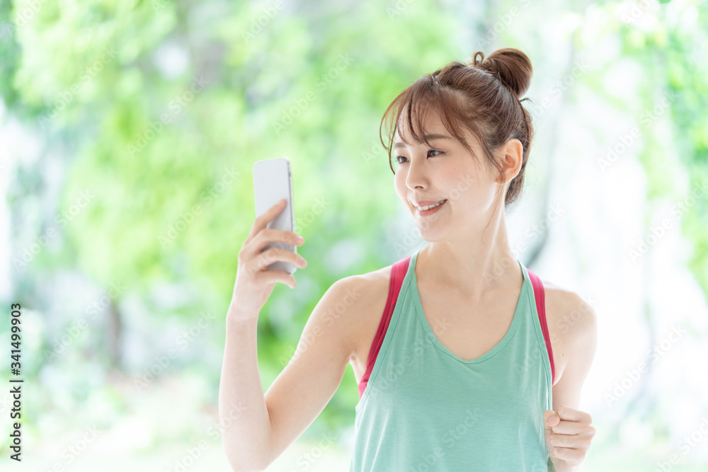 スマートフォン　女性