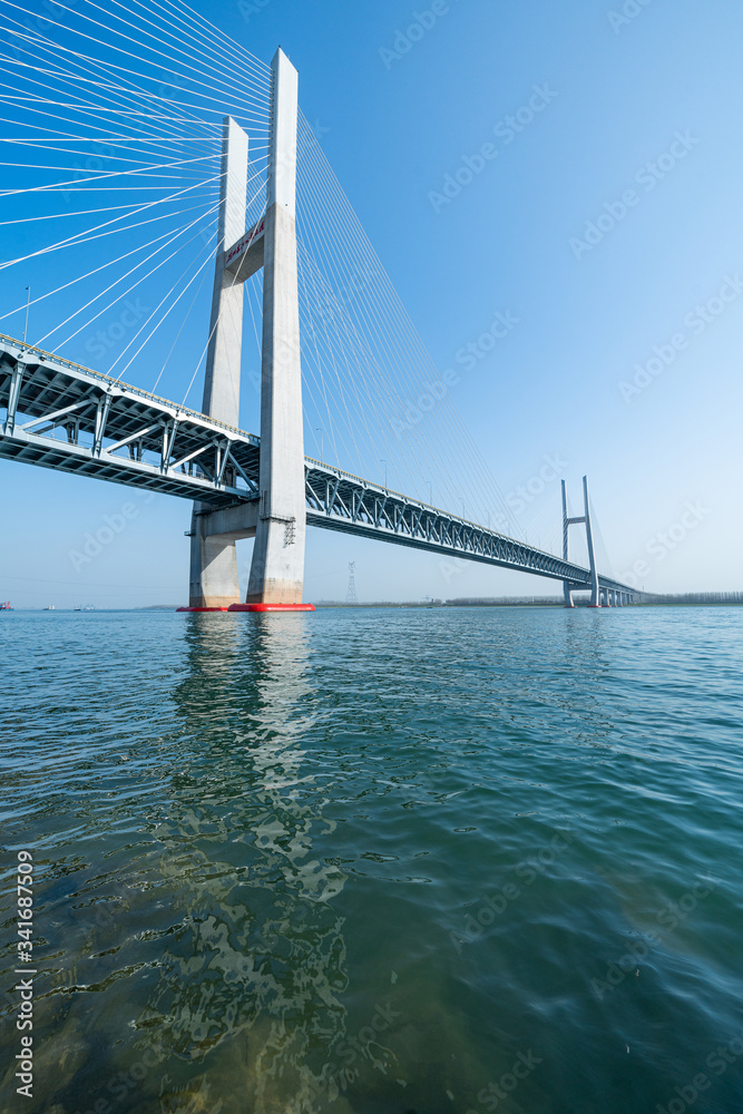 Jingzhou gongtie Yangtze River Bridge