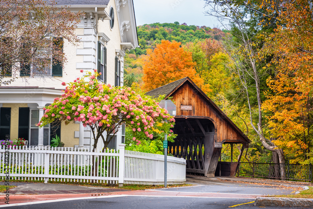 Woodstock, Vermont Middle Covered Bridge