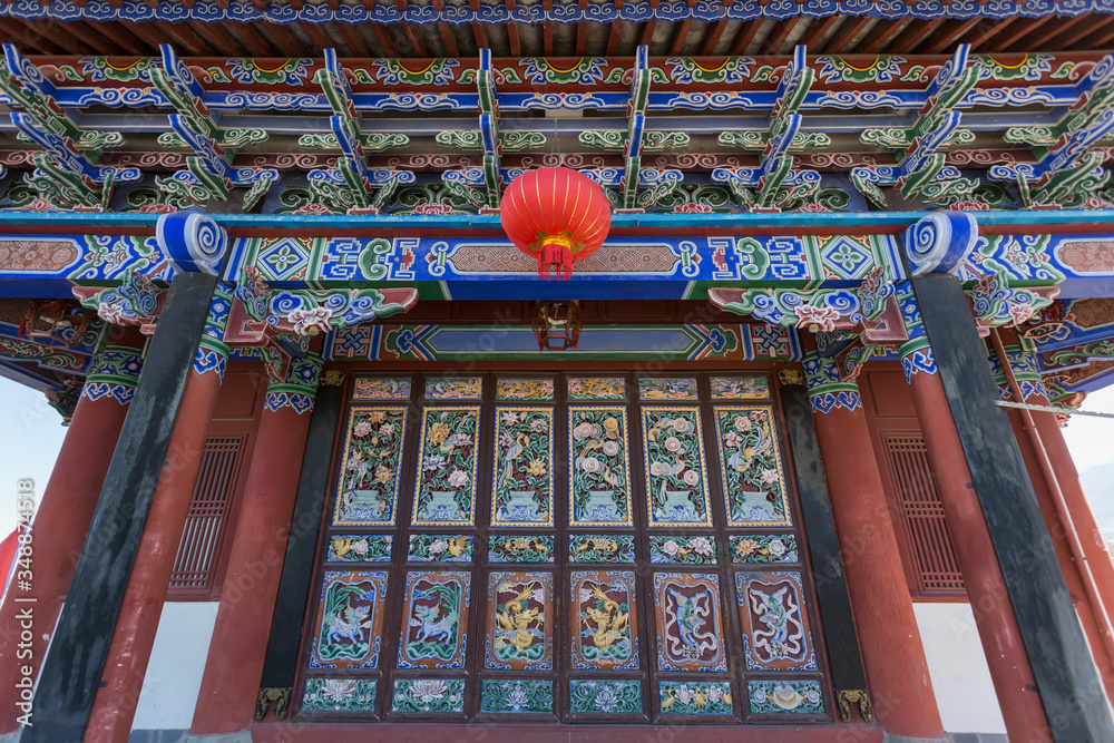 Chinese style building eaves and Diaolianghuadong