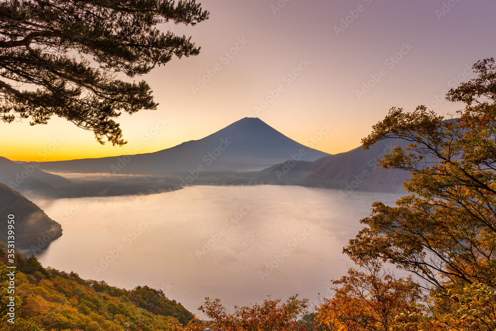 富士山，日本元宿湖