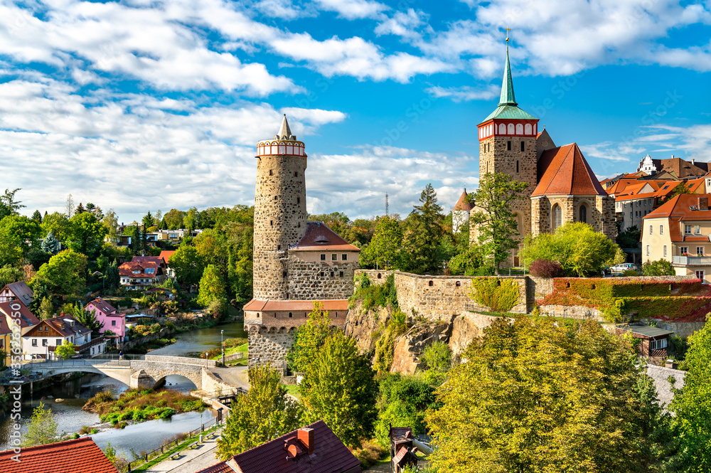 德国包岑的Alte Wasserkunst Tower和Michaelikirche Church