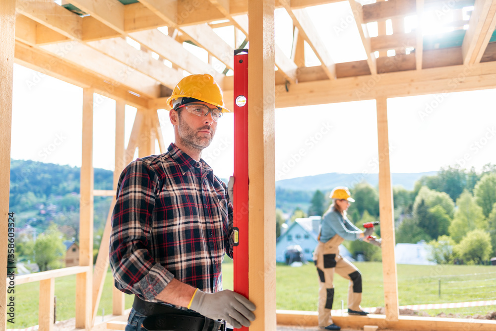 框架房屋建筑工地工人措施施工