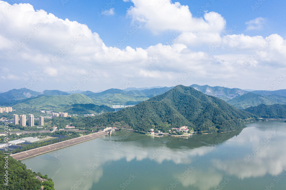 湖光山色