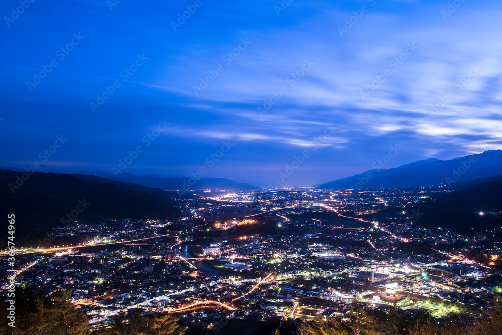 長野県上伊那郡辰野町の大城山からの夜景