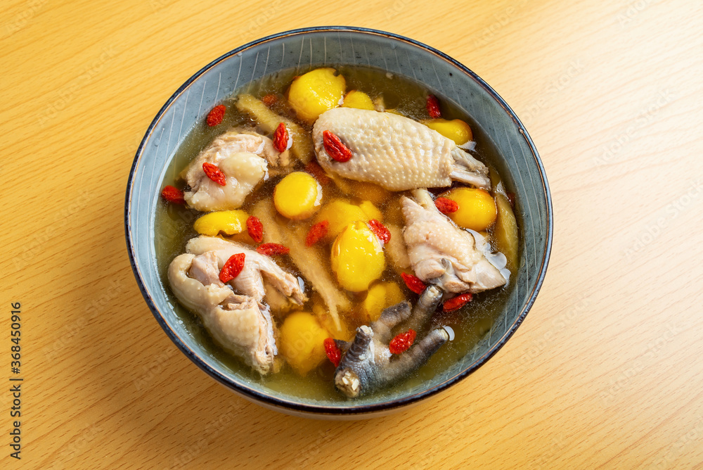 Chinese Guangdong Old Fire Soup with Eichhorne Fruit Chicken Soup