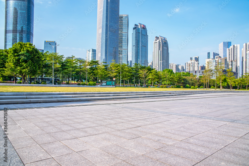 中国广州的城市建筑和空地