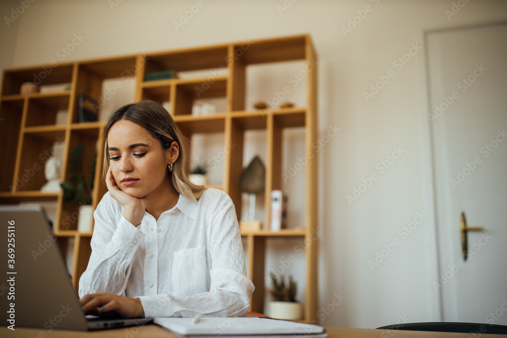 Women reads some important information.