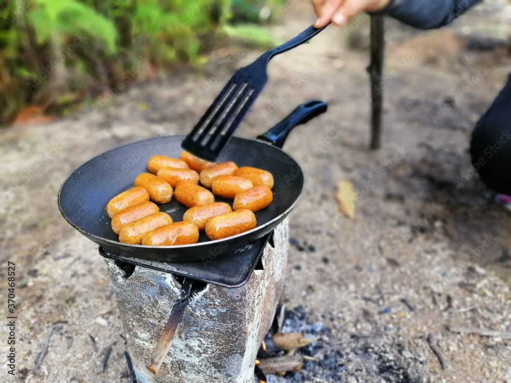 户外营火与烹饪