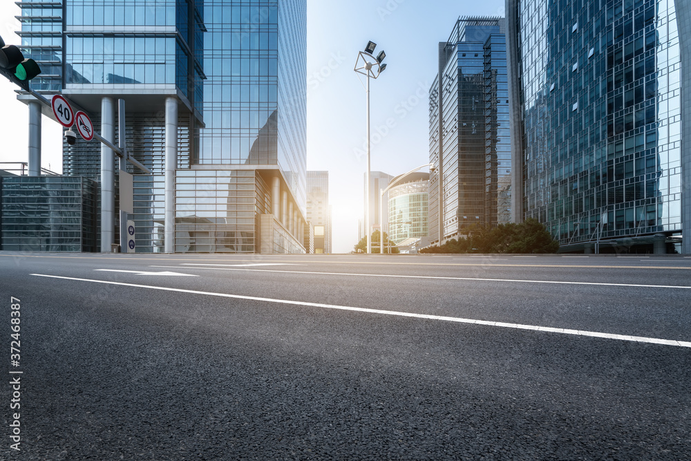 城市道路与现代建筑