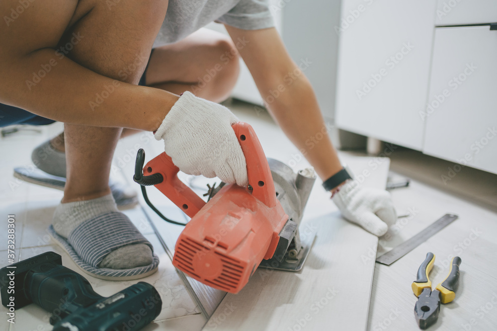 worker working in construction