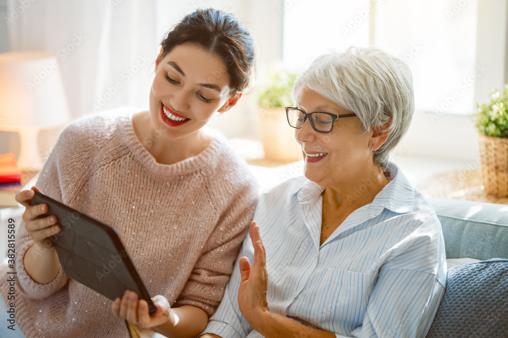 women are using tablet pc