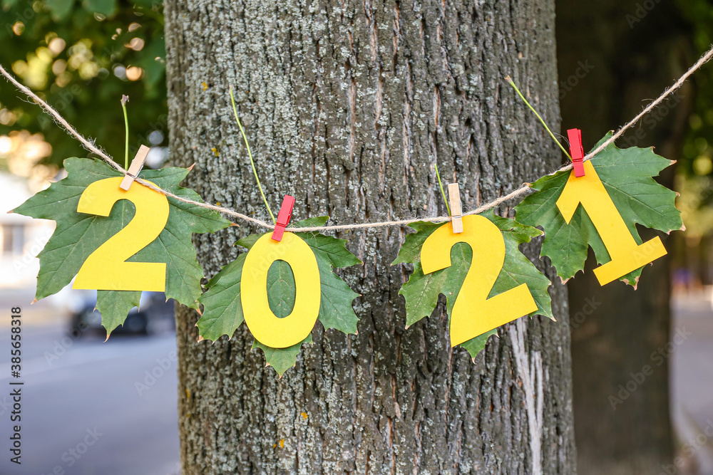 Garland with figure 2021 outdoors