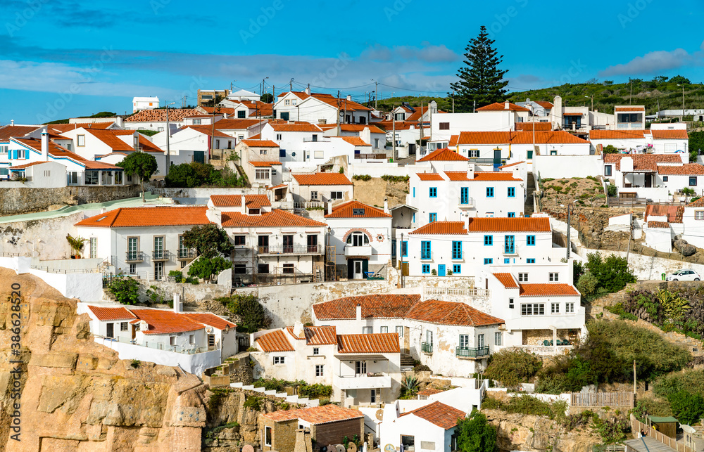 Azenhas do Mar，大西洋沿岸的一个小镇——葡萄牙辛特拉