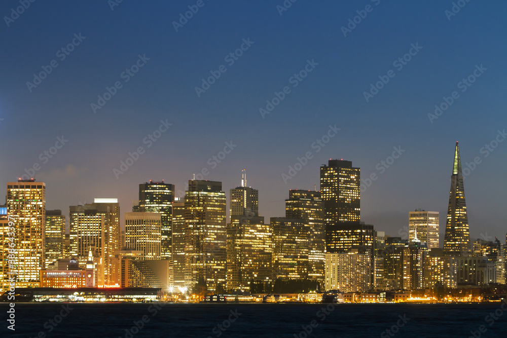 美丽的旧金山夜景