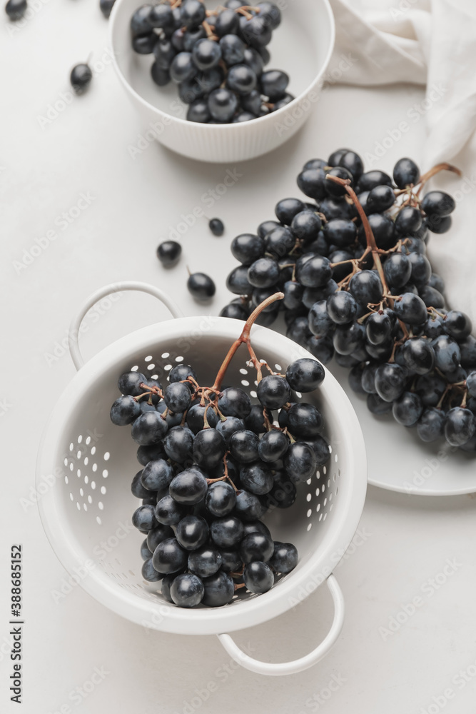 Composition with sweet ripe grapes on table