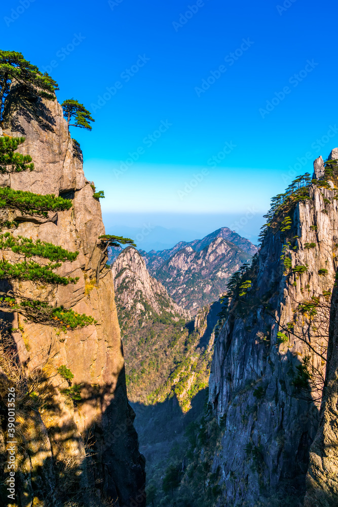 黄山（黄山）景观。联合国教科文组织世界遗产。位于美国黄山