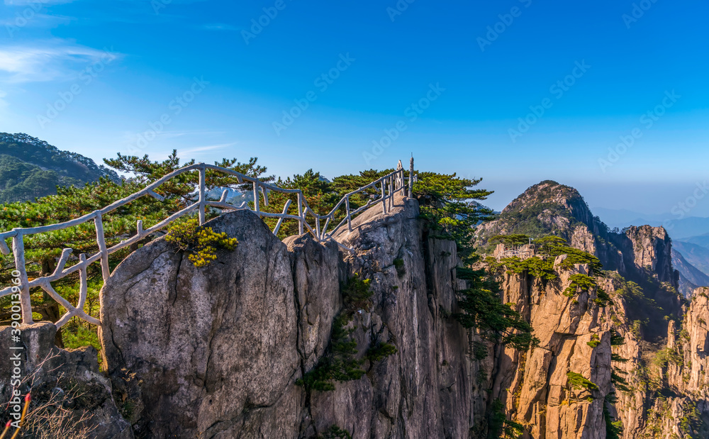 黄山（黄山）景观。联合国教科文组织世界遗产。位于美国黄山