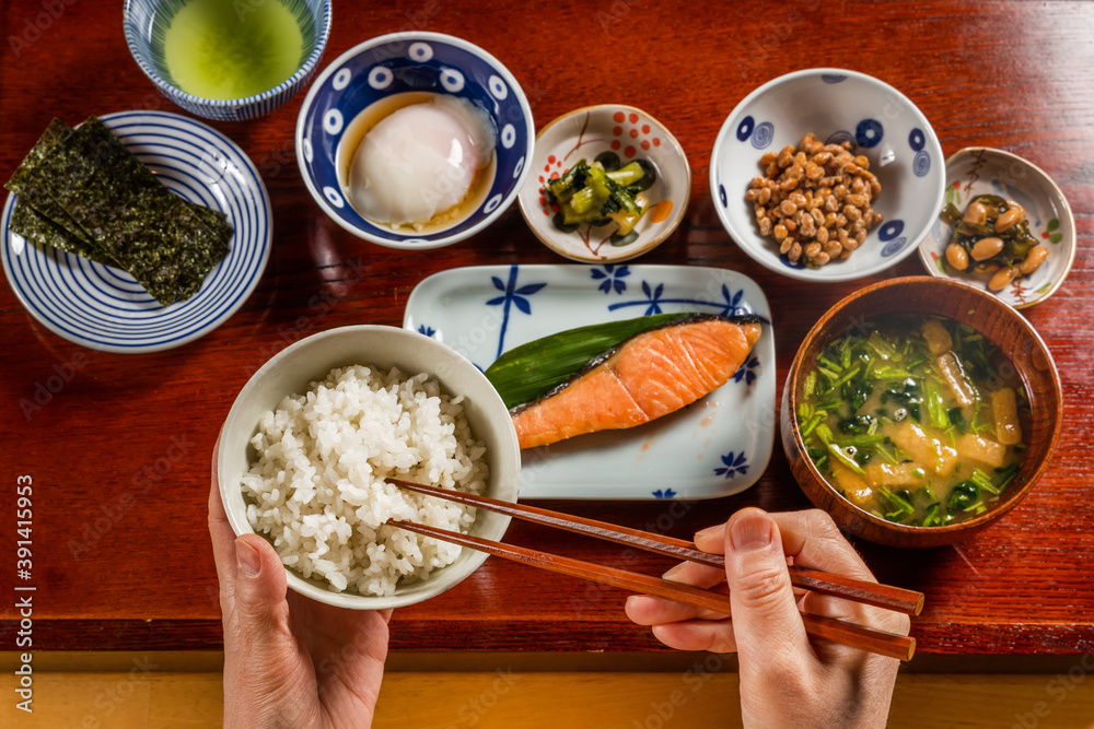 ご飯とおかず　Brown rice Japanese food